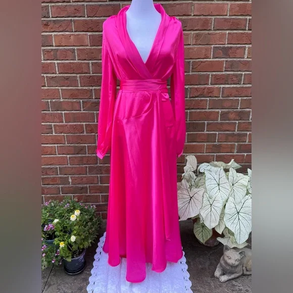 chinese dress ladies Naomi Printed Maxi Wrap Dress Long Sleeves Pink main image 0